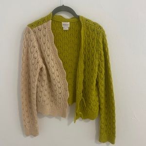 Find Me Now green & white blouse